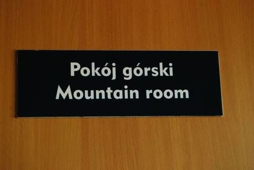 Adventura Hostel *